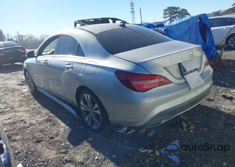 2019 Mercedes-Benz Cla 250 z USA, uszkodzony, nr VIN WDDSJ4EB4KN734403